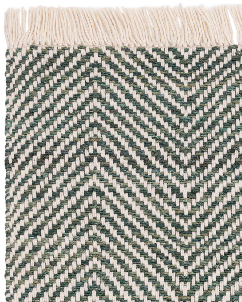 VIGO GREEN REVERSABLE JUTE WOOL ZIG ZAG CHEVRON RUG
