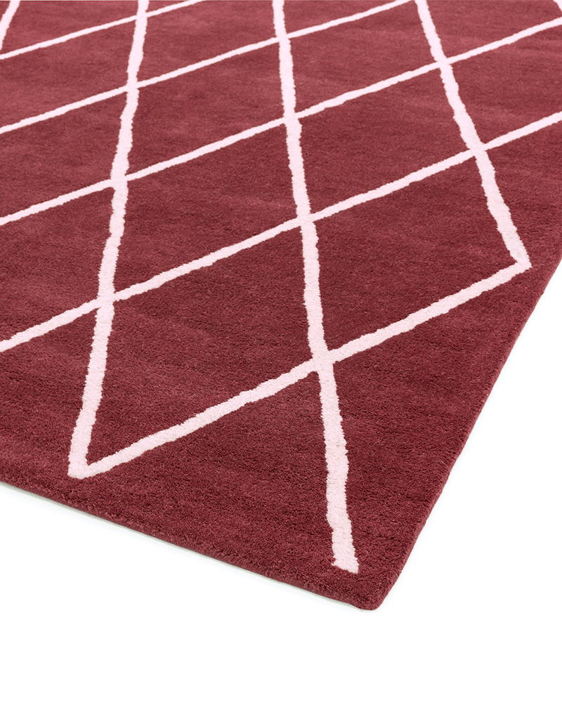 ALBANY DIAMOND BERRY RED WOOL RUG