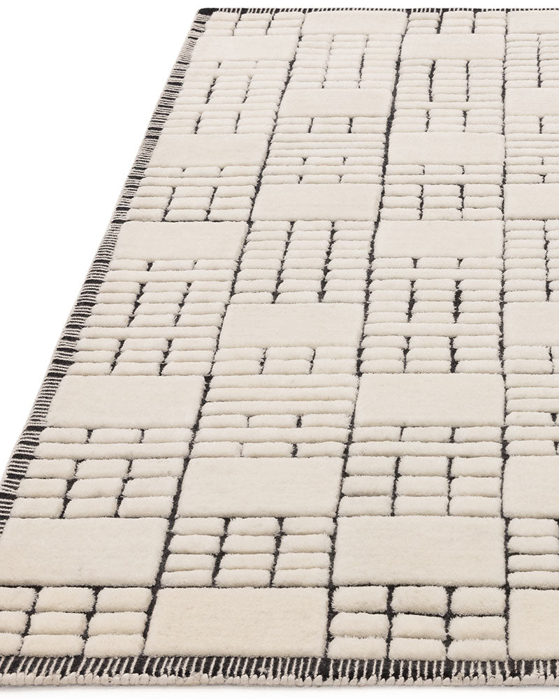 EMPIRE CREAM BLACK RUG