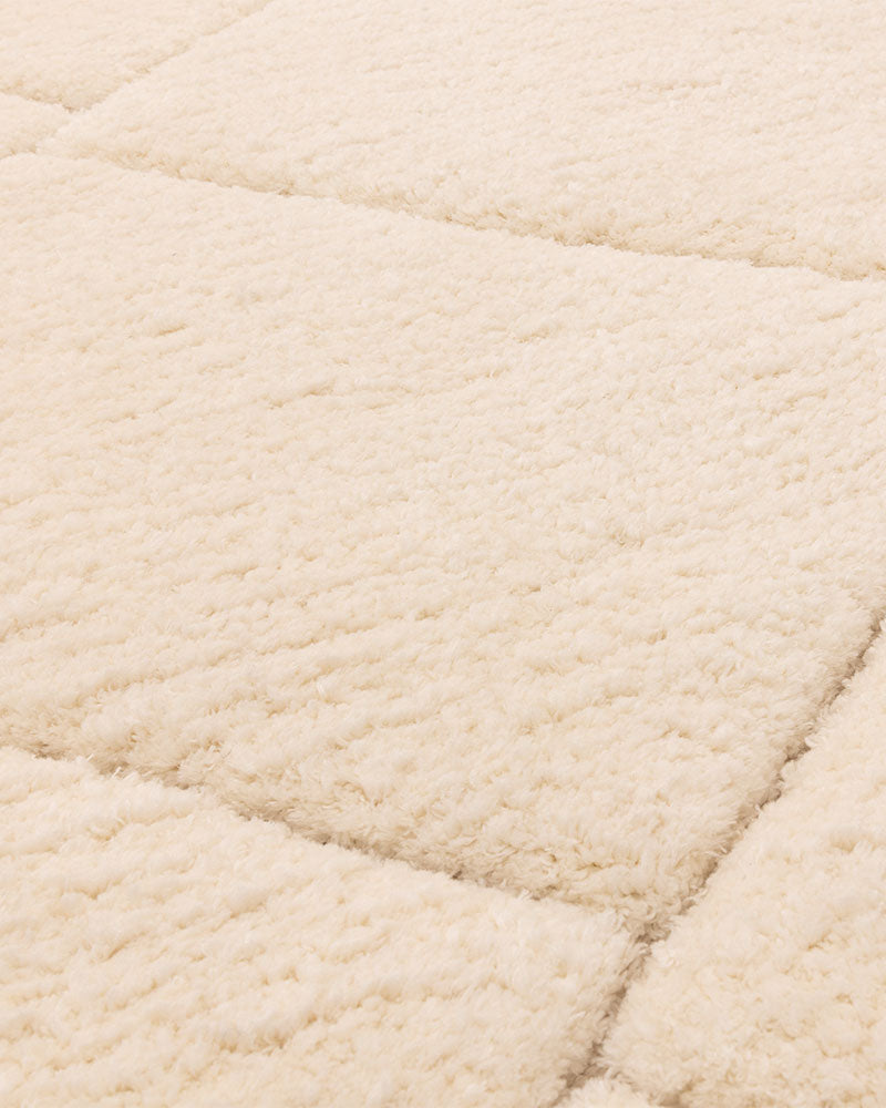 FES FE01 MOROCCAN BERBER RUG