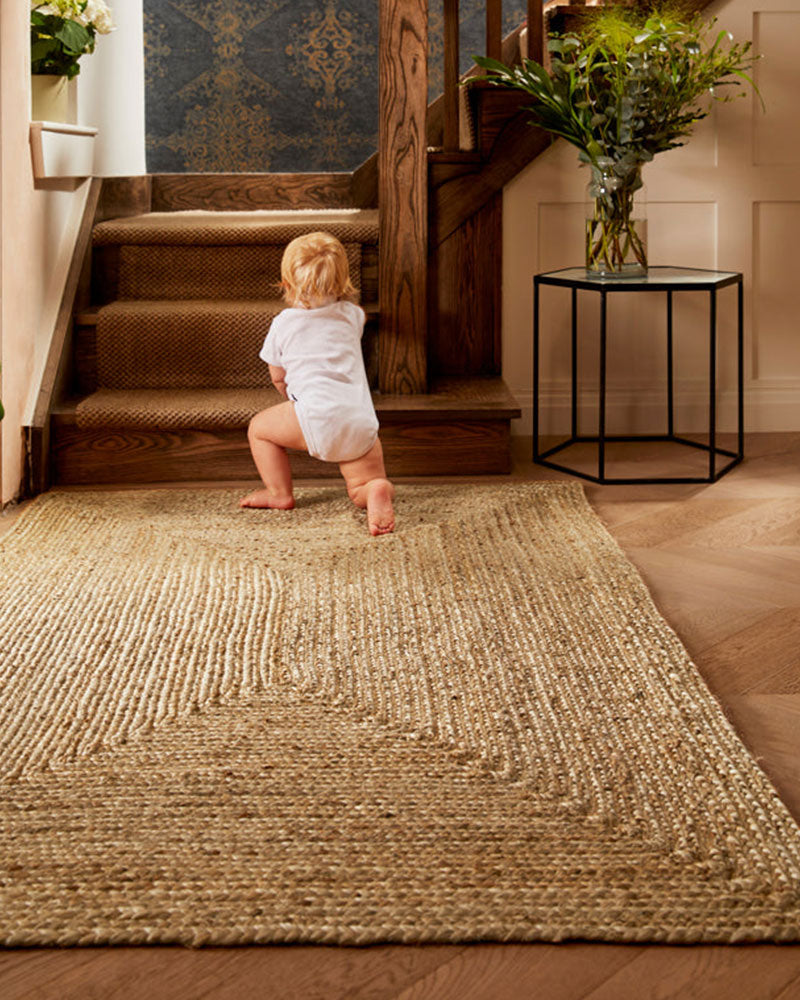 JUTE BRAIDED RUG NATURAL