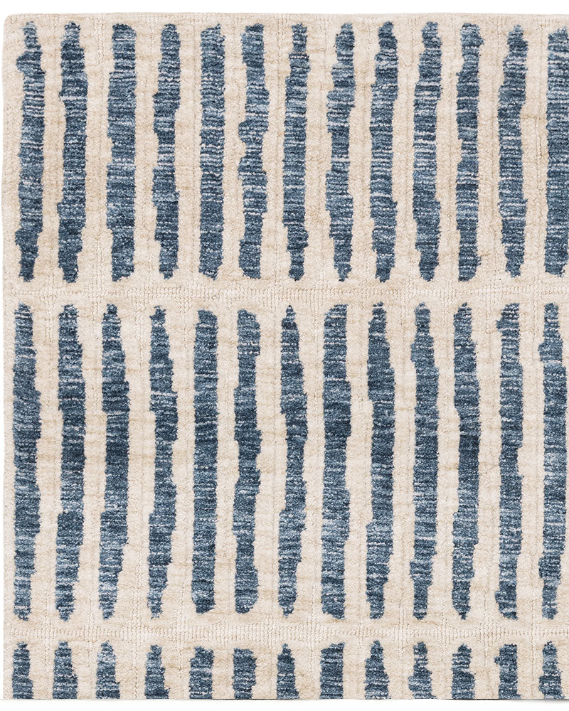 MASON GRID BLUE CREAM MODERN RUG