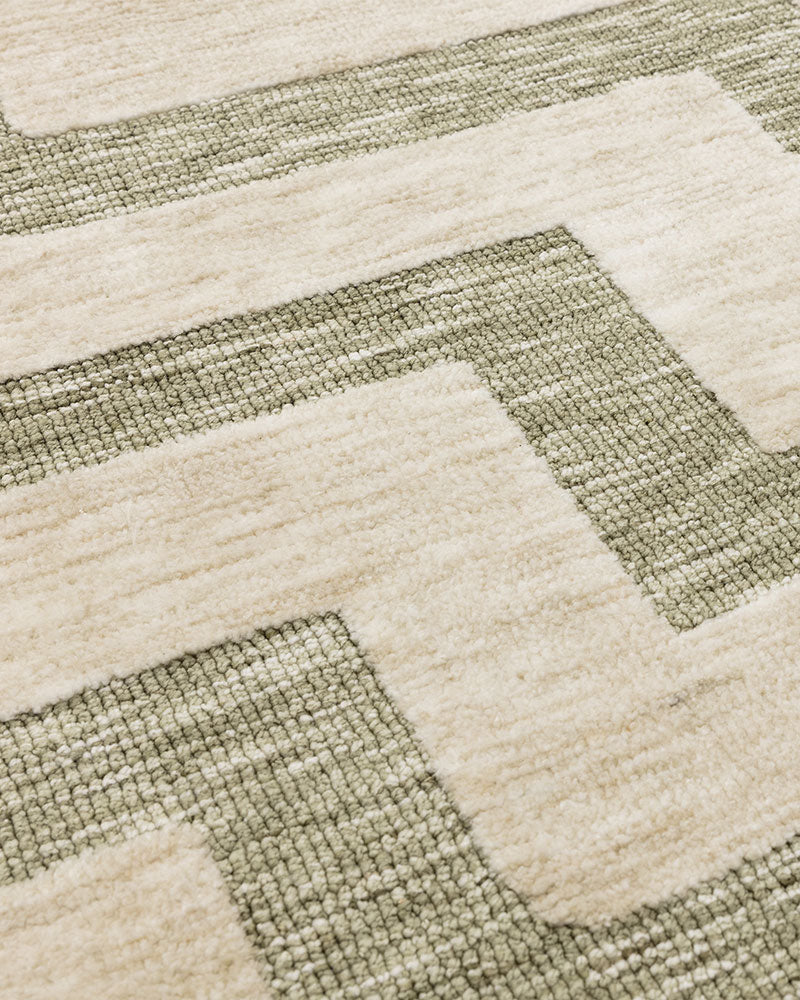 MASON MAZE GREEN MODERN GEOMETRIC RUG
