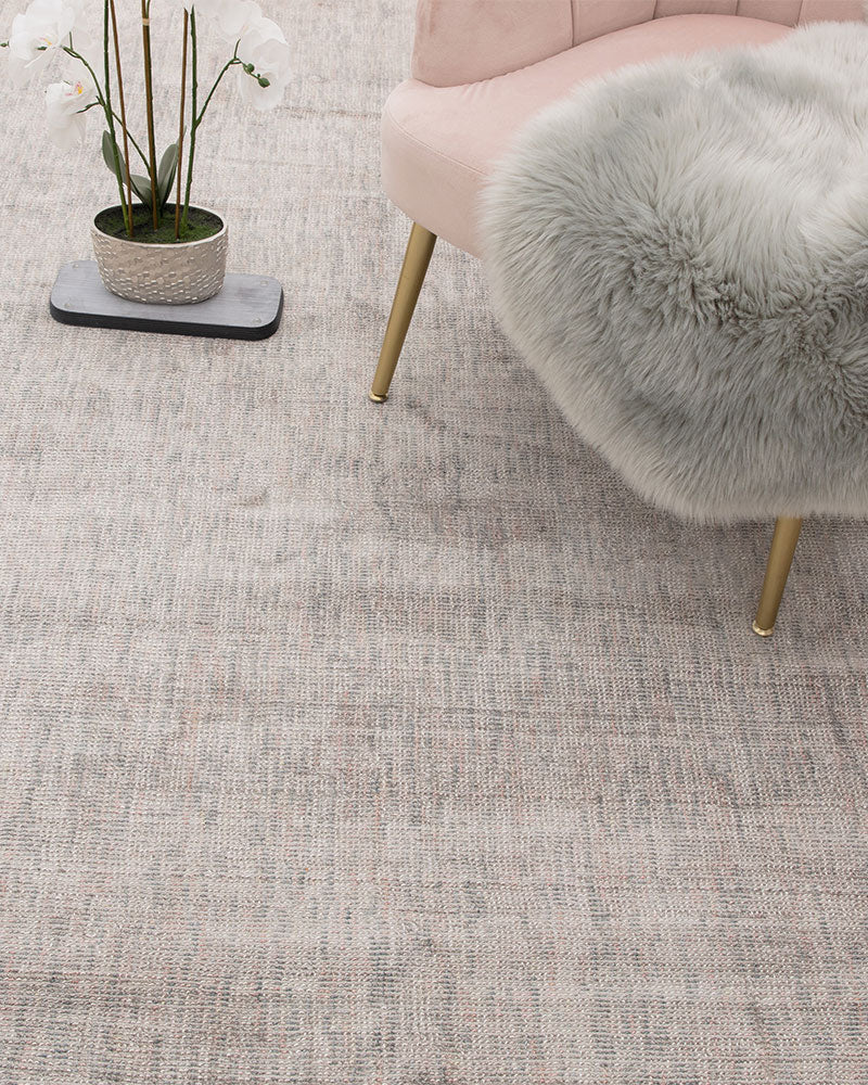ASTON PLAIN VISCOSE SILVER DISTRESSED EFFECT SHIMMER RUG