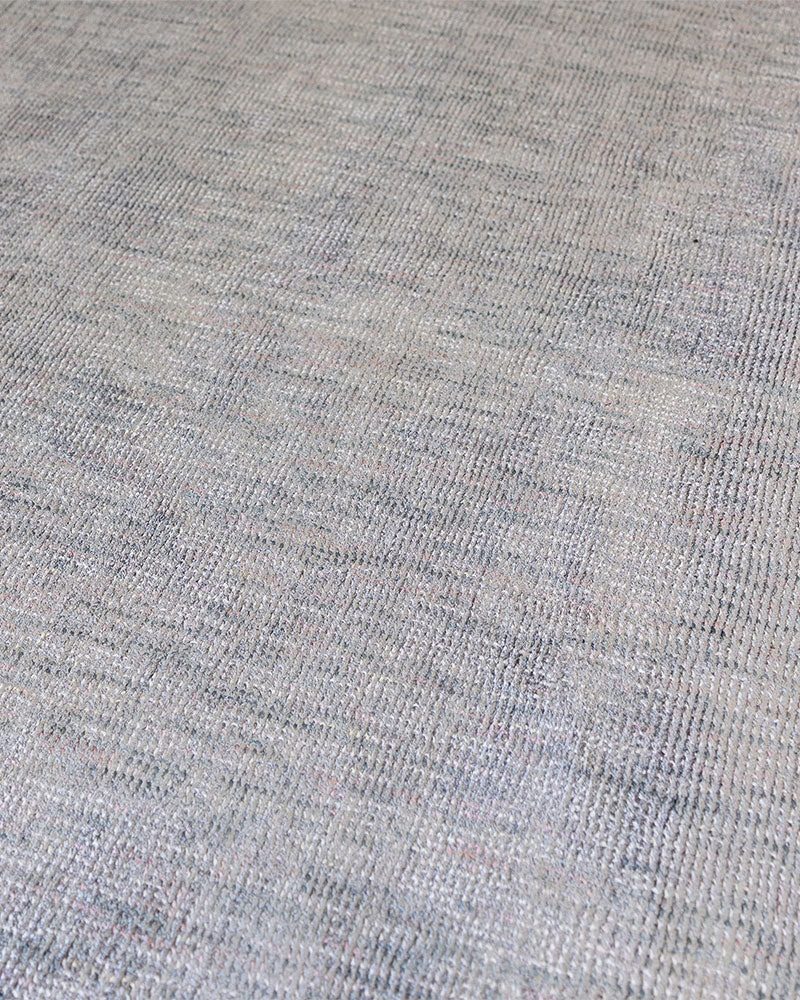 ASTON PLAIN VISCOSE SILVER DISTRESSED EFFECT SHIMMER RUG