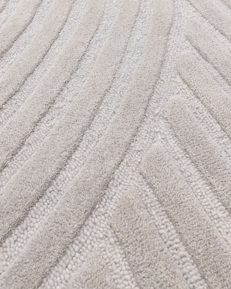 HAGUE SILVER HAND TUFTED 100% WOOL RUG