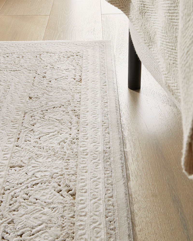 OLIVIA 103 KHAKI TRADITIONAL BORDER RUG