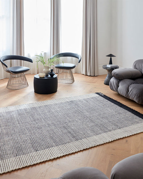 AVALON MONOCHROME BLACK WOOL FLATWEAVE RUG