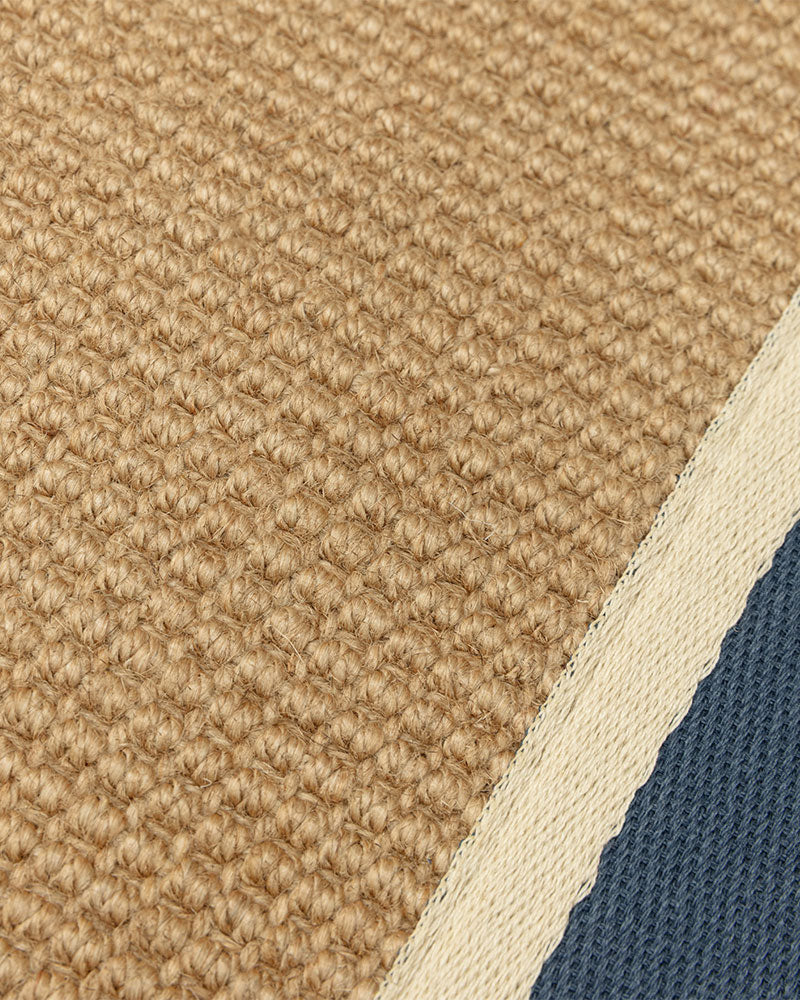 BORDO SISAL BOUCLE WITH NAVY / CREAM BORDER RUG