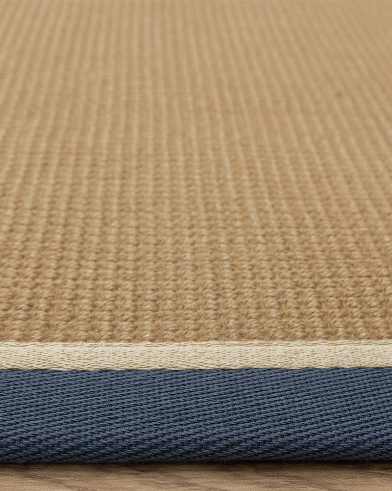 BORDO SISAL BOUCLE WITH NAVY / CREAM BORDER RUG