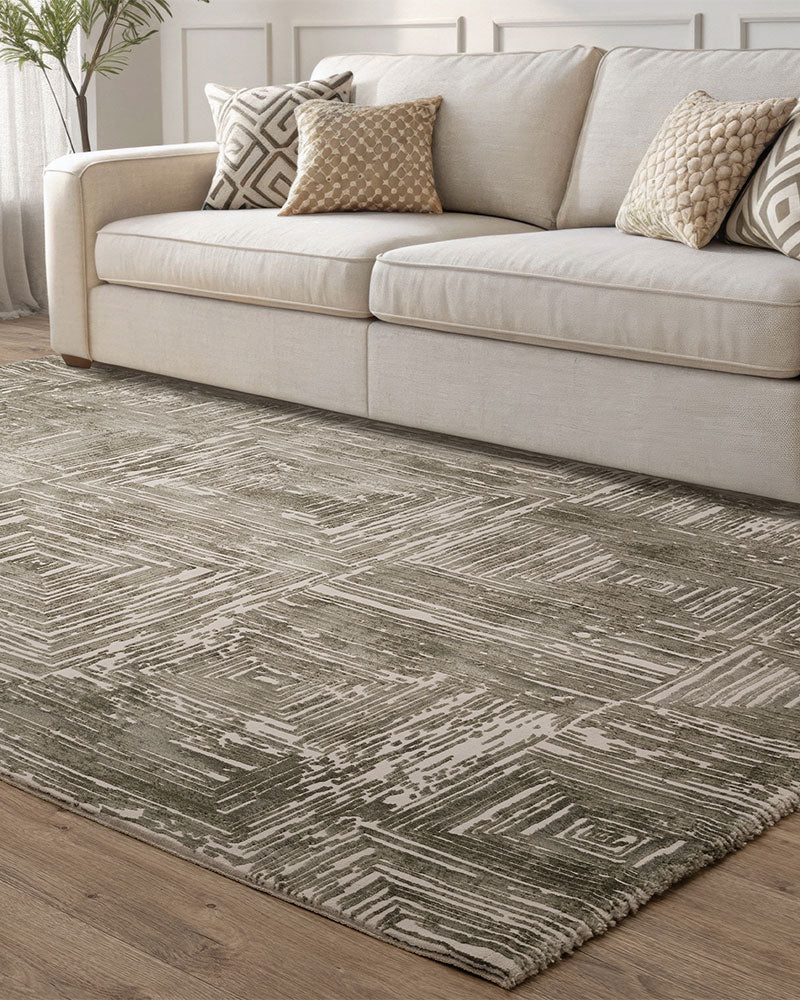 KUZA PORTRAIT KHAKI GREEN GEOMETRIC RUG