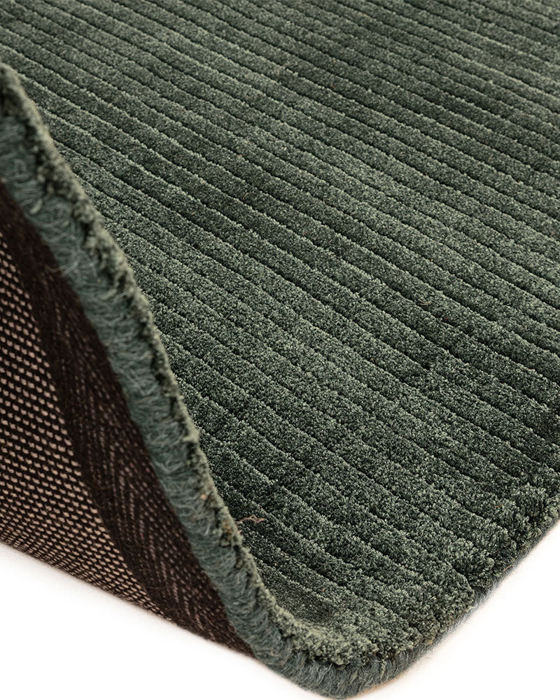 ROWAN PLAIN FINE LOOP EMERALD GREEN RUG