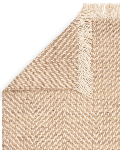 VIGO SAND BEIGE REVERSABLE JUTE WOOL ZIG ZAG CHEVRON RUG