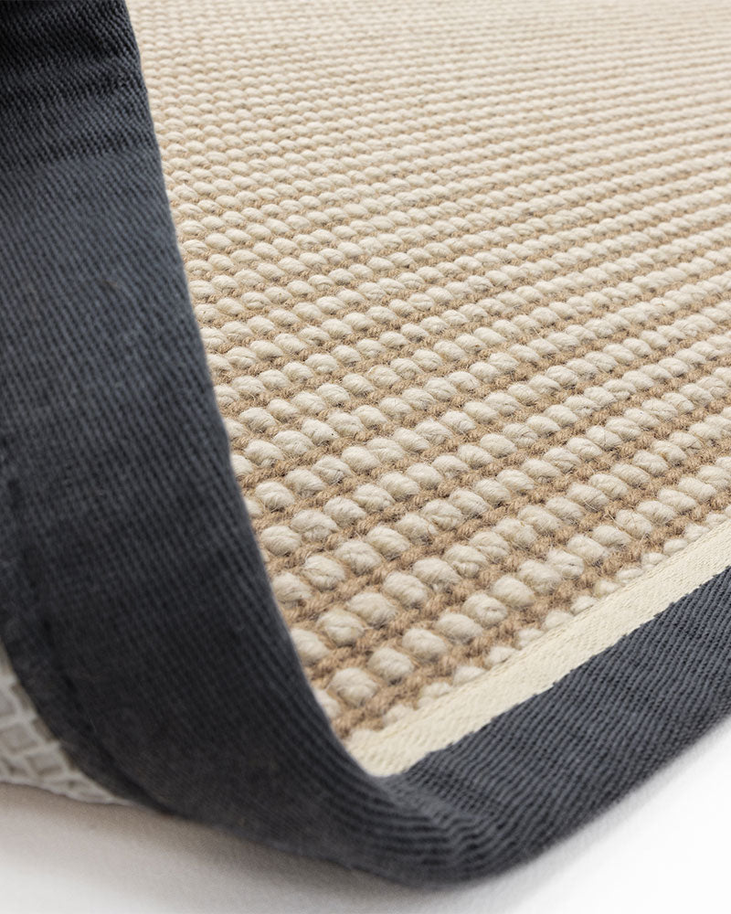 KORRA WOOL & JUTE SINGLE LOOP WITH SLATE GREY BORDER RUNNER