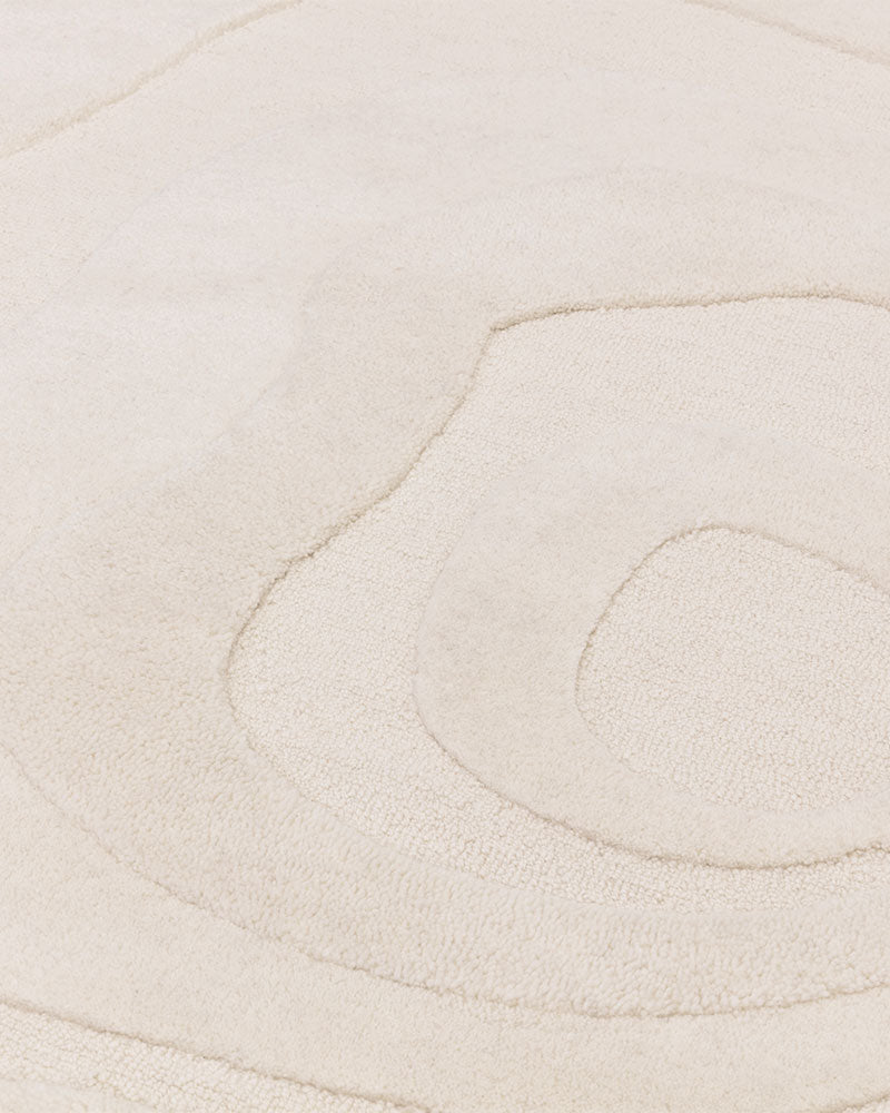 OLSEN 05 SURGE CARVED WOOL RUG CREAM IVORY