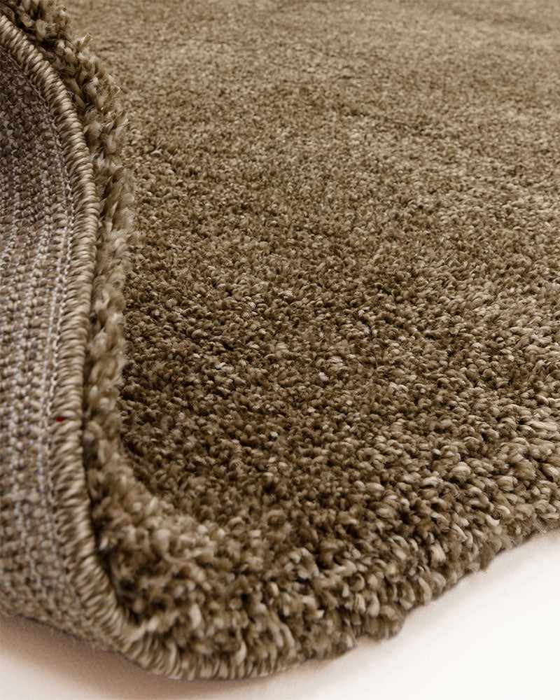 ATLAS NATURAL BEIGE THICK SHAGGY RUG