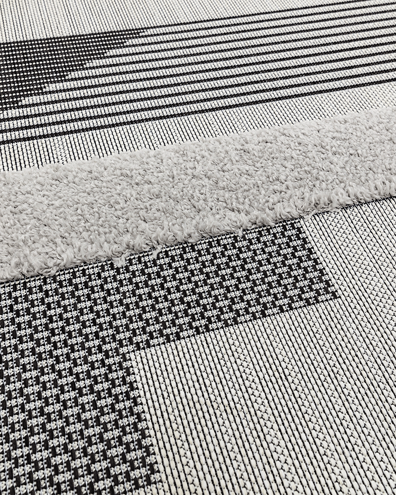 MONTY OUTDOOR RUG MN05 BLACK / GREY GEOMETRIC