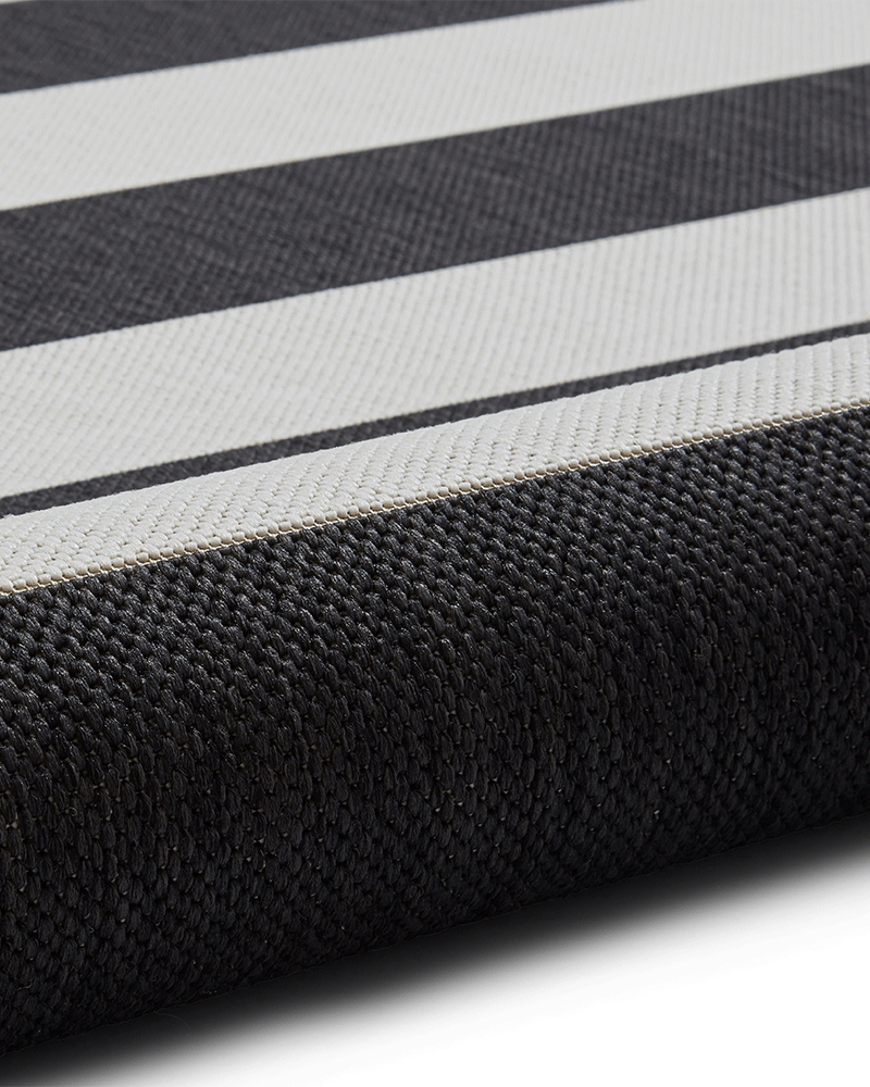 SANTA MONICA BLACK WHITE STRIPE 48644 INDOOR / OUTDOOR FLAT WEAVE RUG