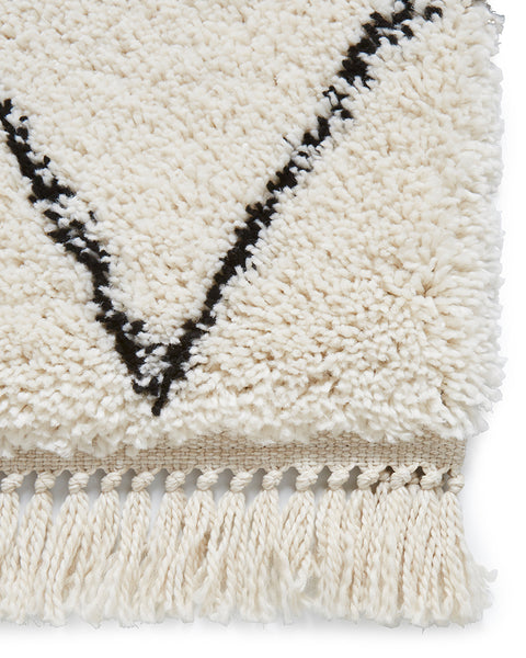 BOHO 8280 WHITE BLACK MOROCCAN BERBER SHAGGY MODERN