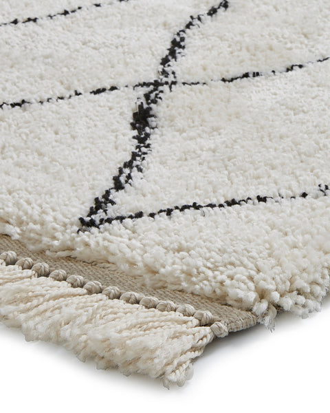 BOHO 8280 WHITE BLACK MOROCCAN BERBER SHAGGY MODERN